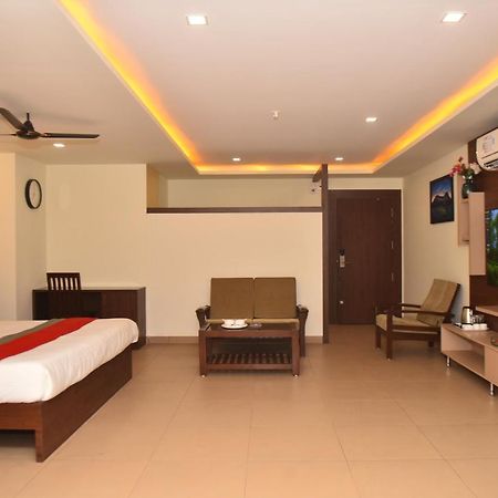 M R Residency Dharwad. Apartment Exterior photo