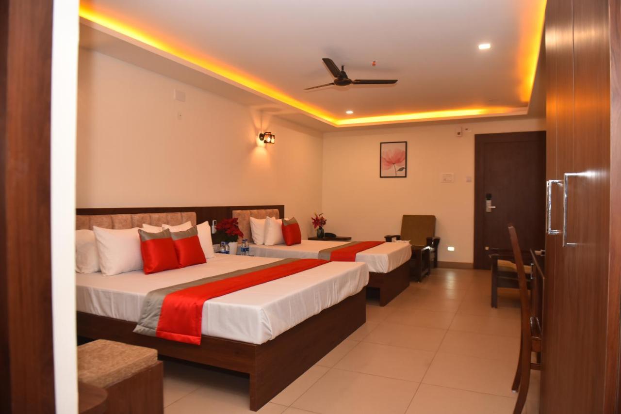 M R Residency Dharwad. Apartment Exterior photo