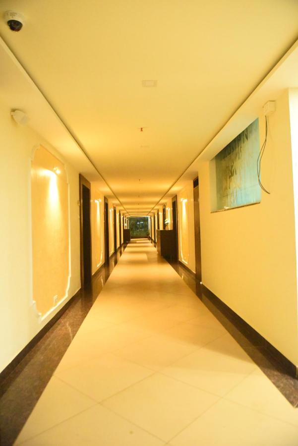 M R Residency Dharwad. Apartment Exterior photo