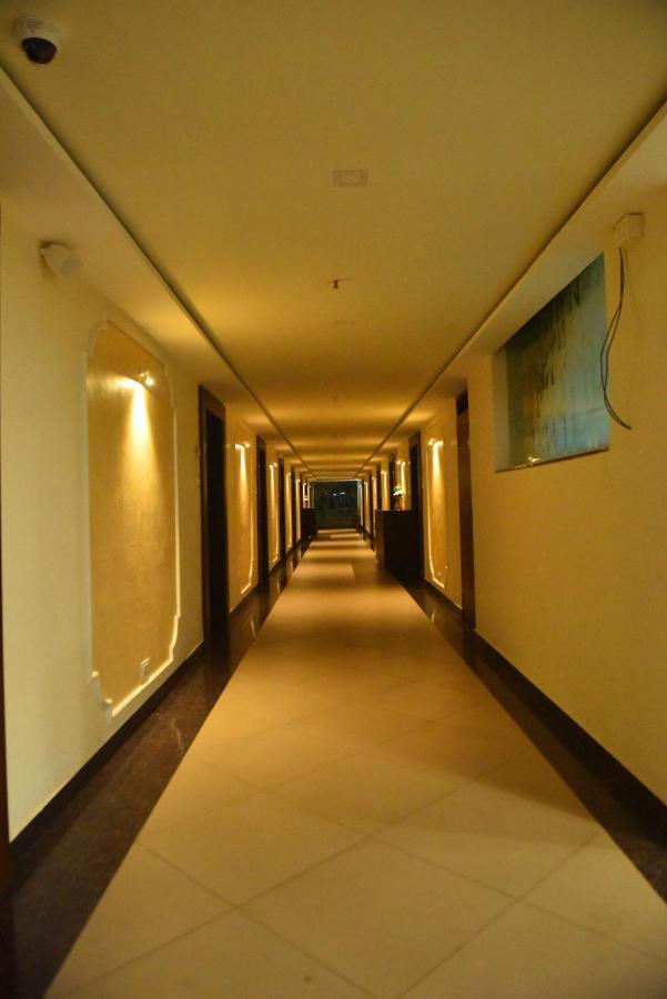 M R Residency Dharwad. Apartment Exterior photo