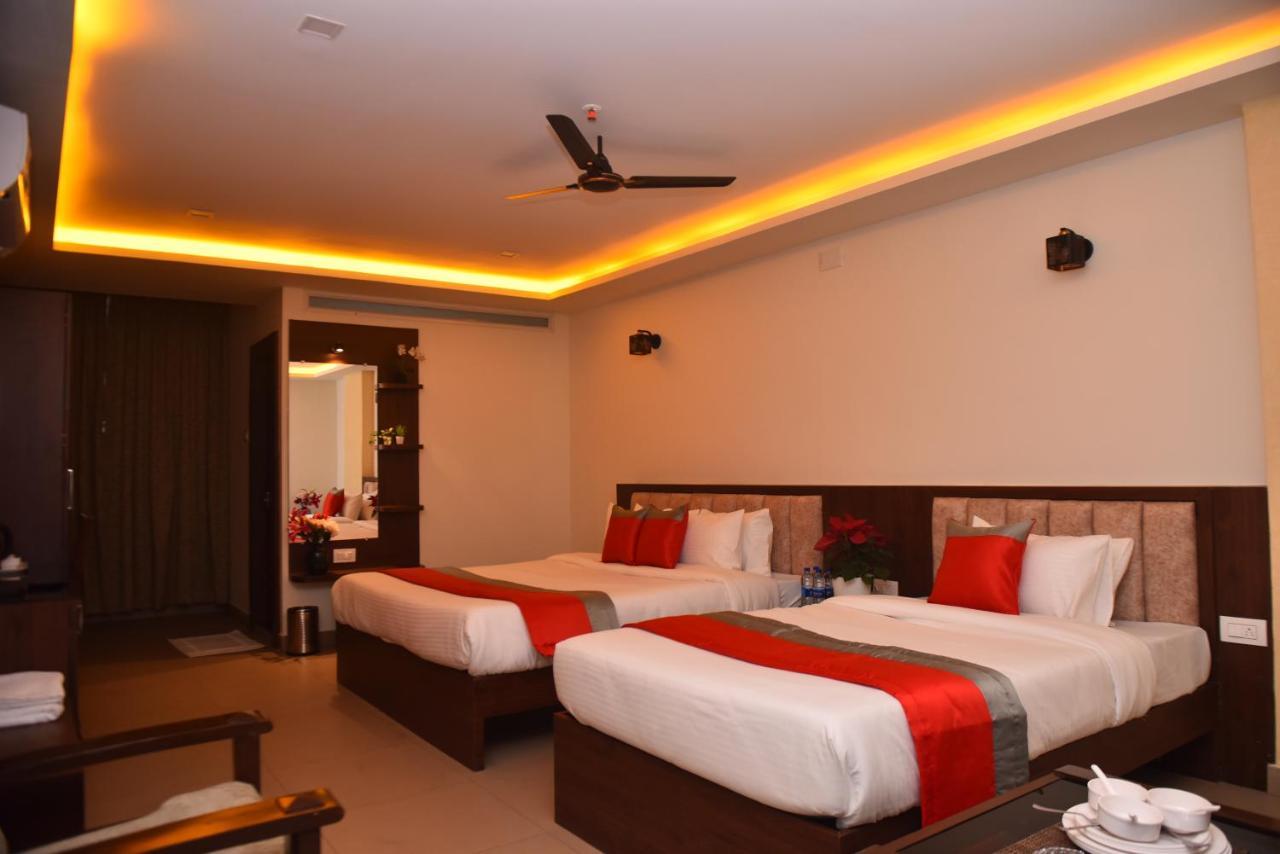 M R Residency Dharwad. Apartment Exterior photo